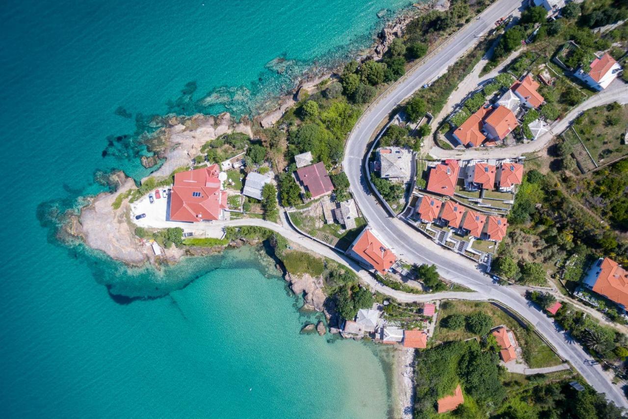 Seascape Villas Kinira Екстер'єр фото